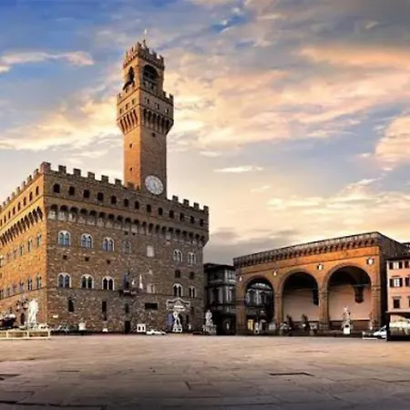 Tatil Evi Leonardo House *